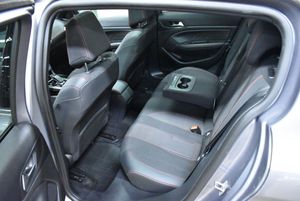 Peugeot 308 bild 12