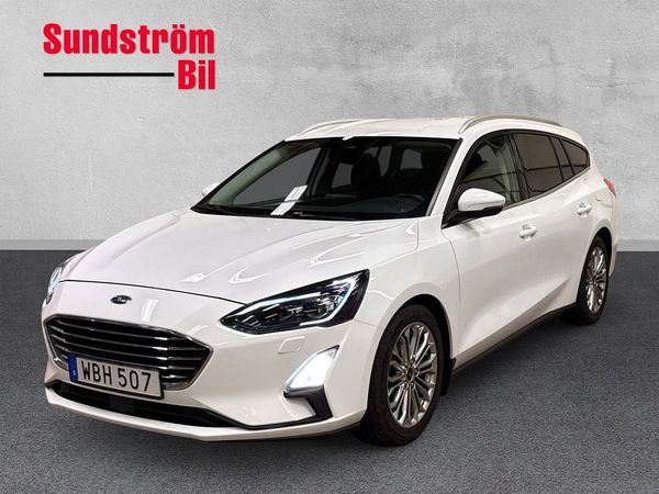 Ford Focus 1.5 120Hk Titanium Värmare/Drag/Kamera Vinterhjul - 2019
