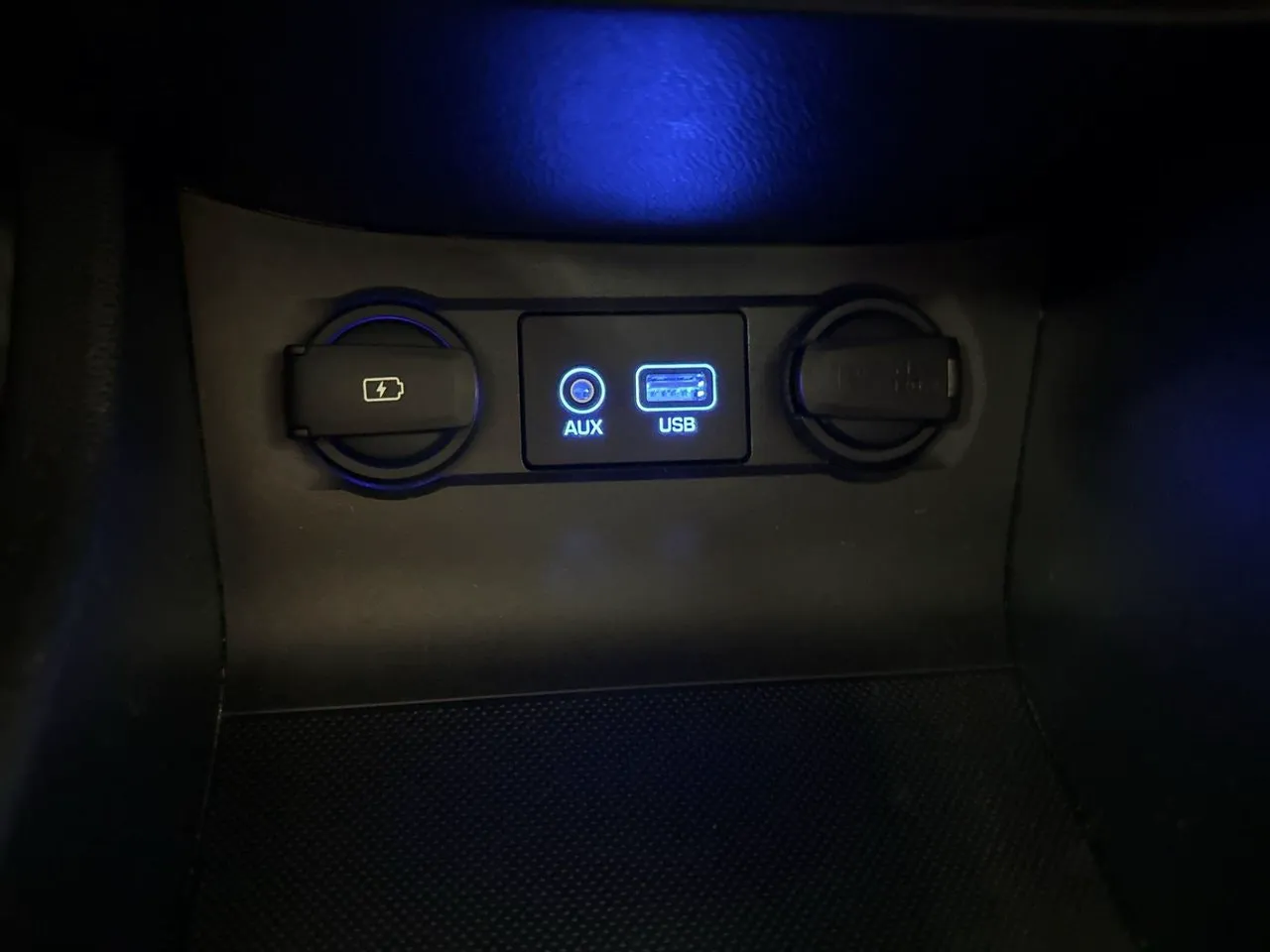 Vehicle image 20