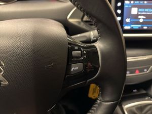 Peugeot 308 bild 17