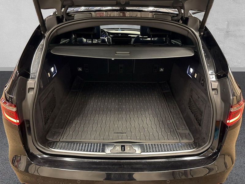 Jaguar XF bild 10