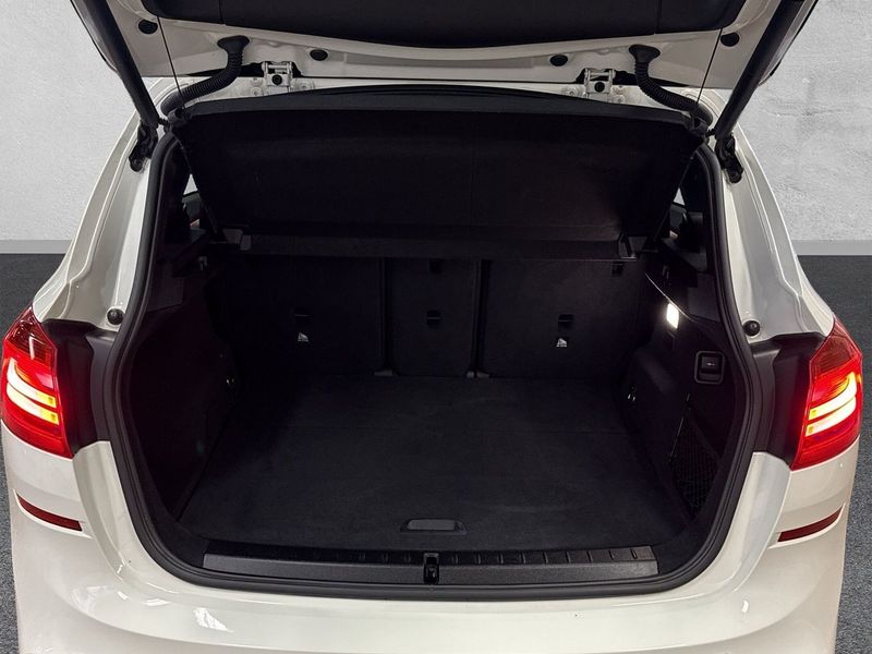 BMW 225 bild 10