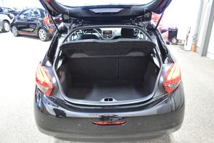 Peugeot 208 bild 13