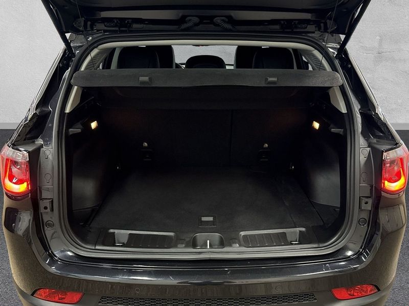 Jeep Compass bild 10