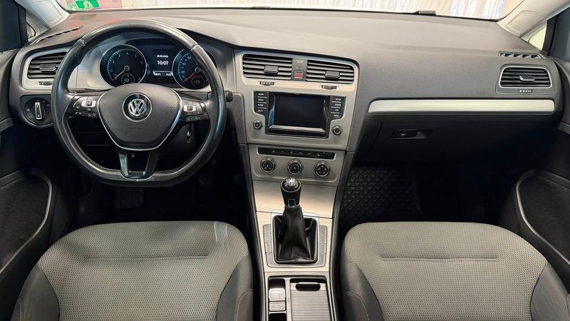 Volkswagen Golf bild 8