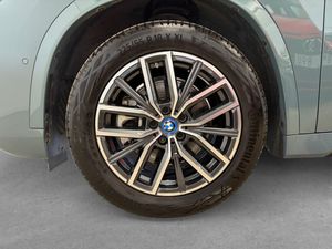 BMW X1 bild 8