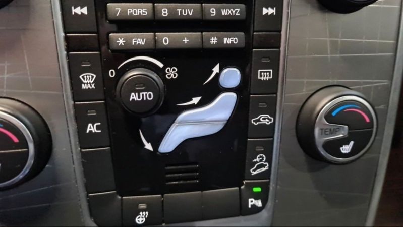 Volvo XC70 bild 16