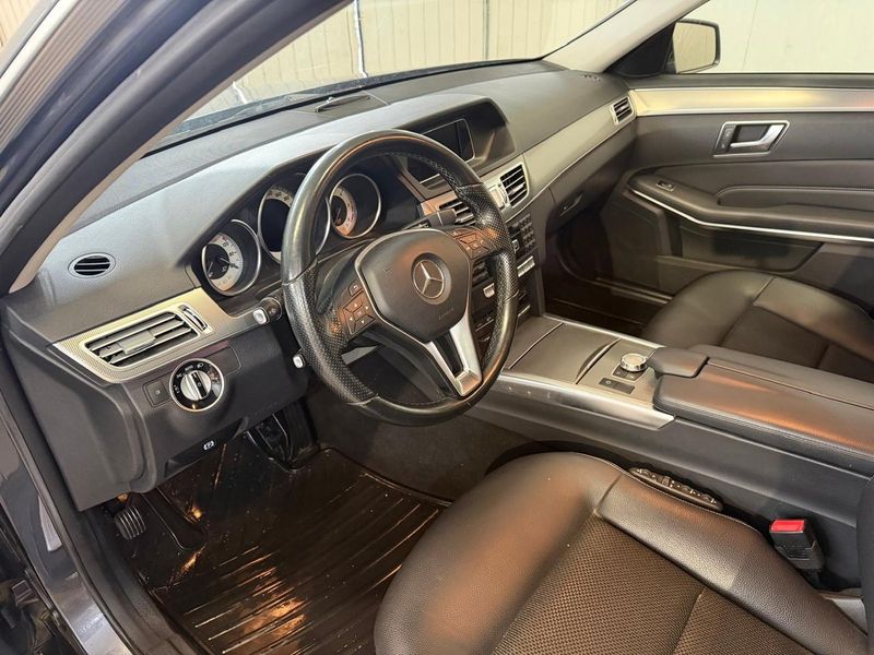 Mercedes E220 bild 6