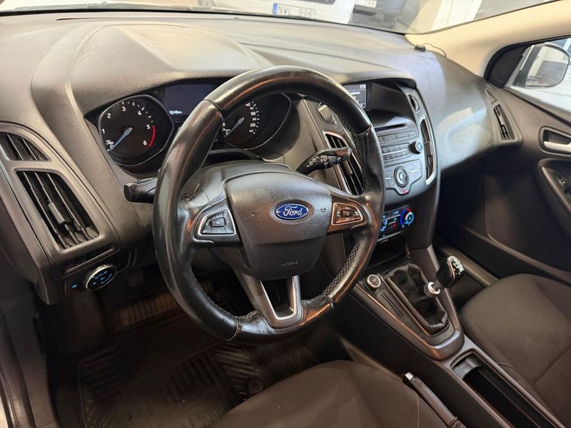Ford Focus bild 9