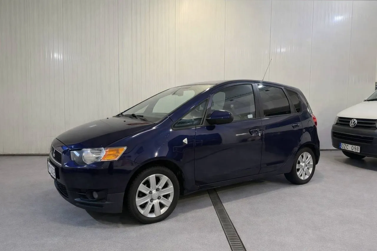 Vehicle image 1