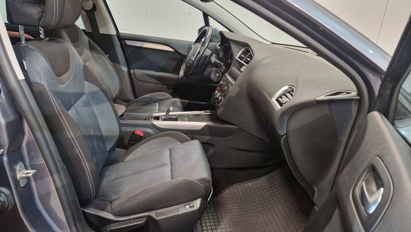 Citroen C4 bild 8