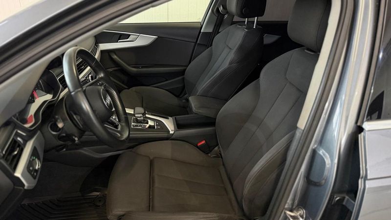 Audi A4 bild 15
