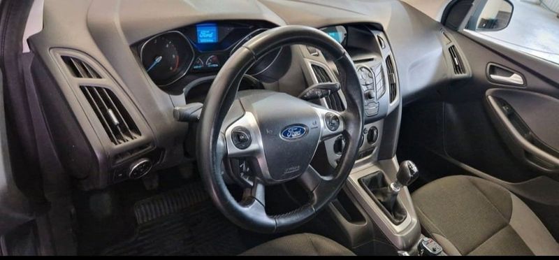 Ford Focus bild 9