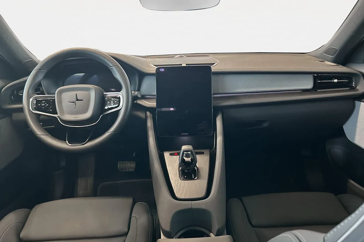 Vehicle image 25