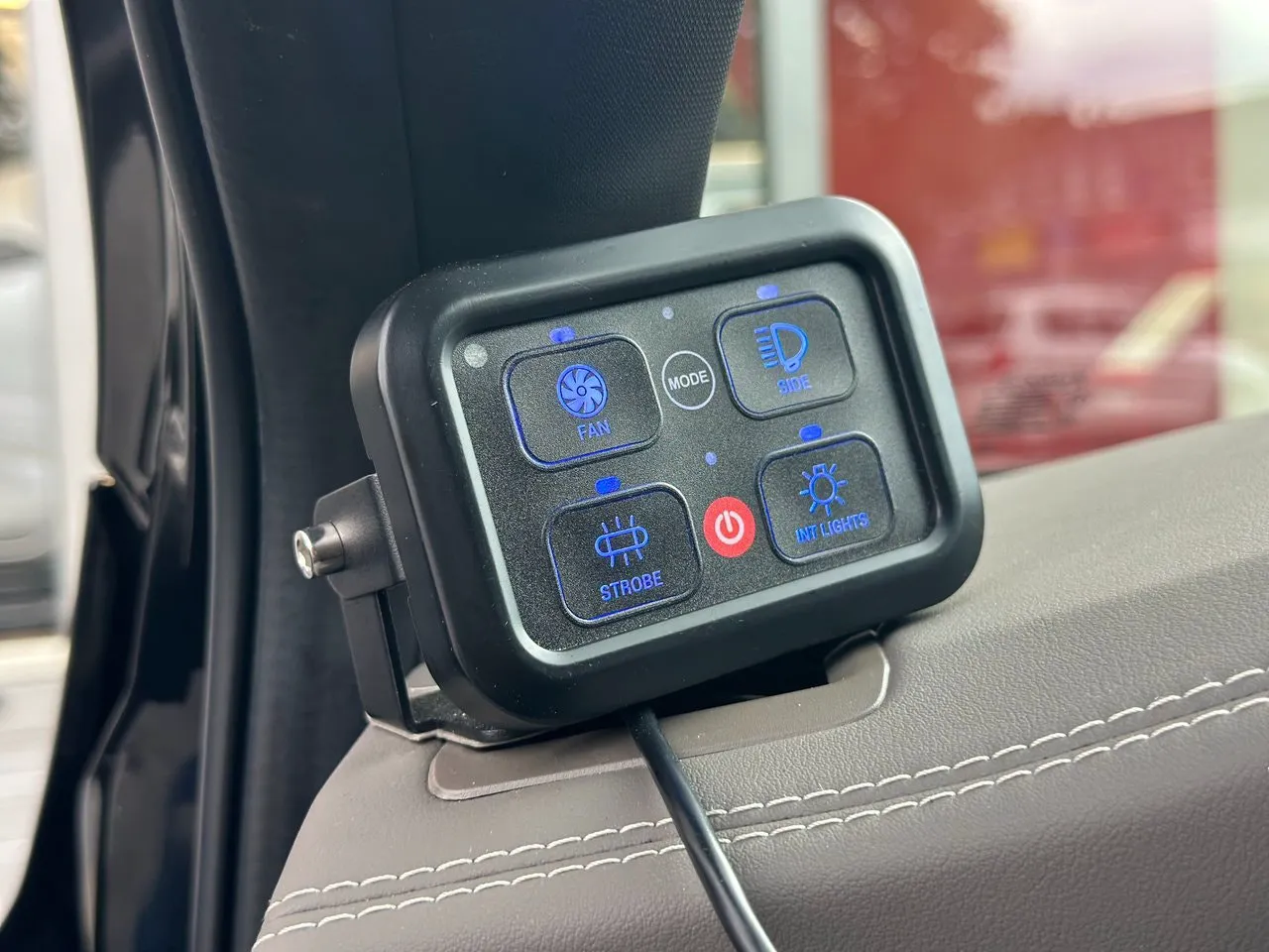 Vehicle image 23
