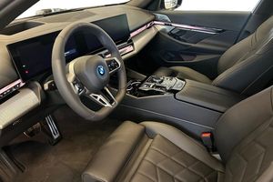 BMW 530 bild 11