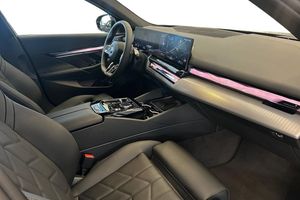 BMW 530 bild 10