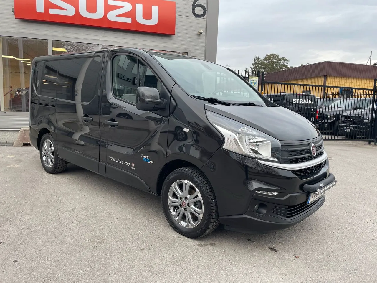 Vehicle image 1