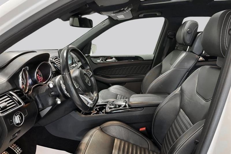 Mercedes GLS350 bild 8