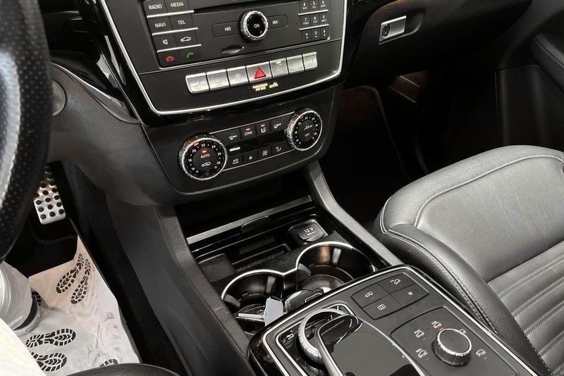 Mercedes GLS350 bild 12