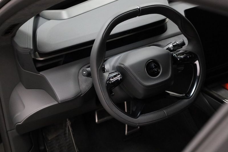 Lotus Emeya bild 24
