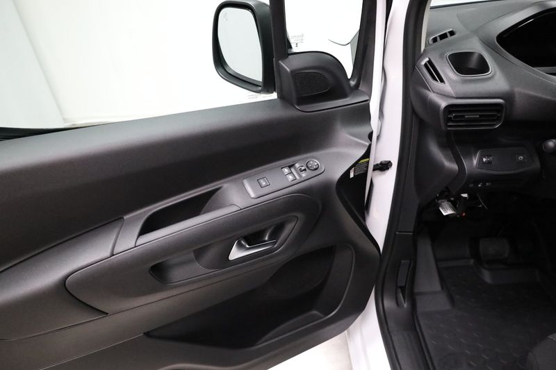 Peugeot e-Partner bild 11