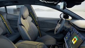 Lotus Eletre bild 9
