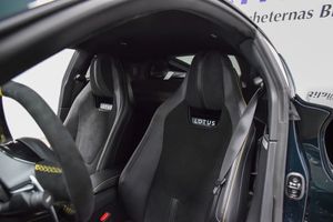 Lotus Emira bild 17