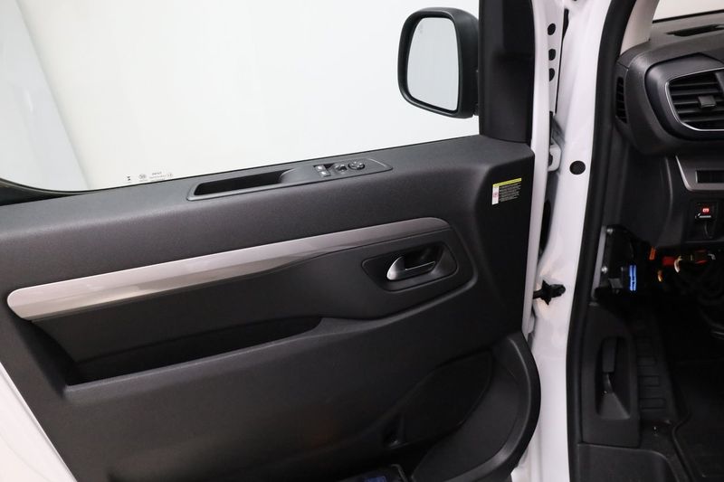 Opel Vivaro bild 12