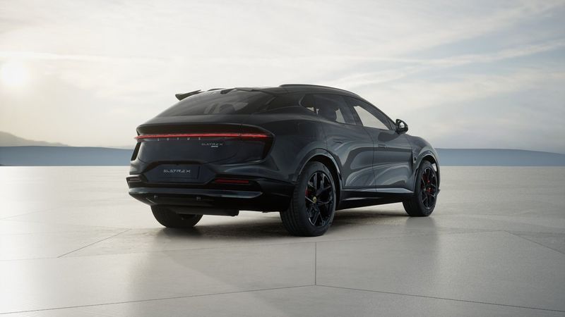 Lotus Eletre bild 5