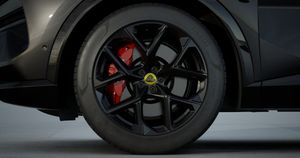 Lotus Eletre bild 8