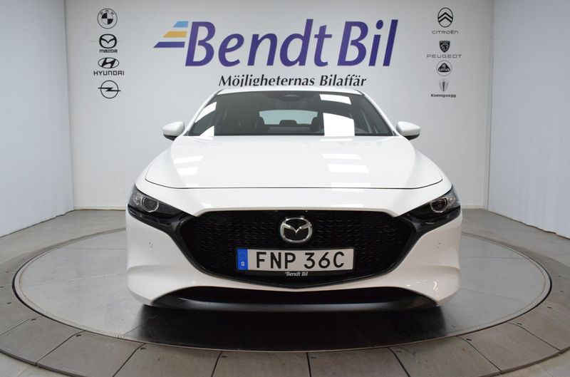 Mazda 3 bild 8