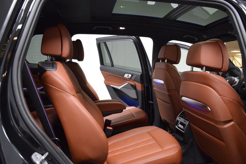 BMW X7 bild 25