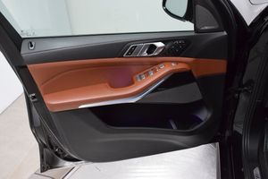 BMW X7 bild 28