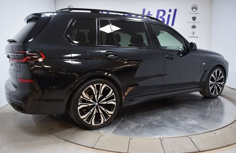 BMW X7 bild 21