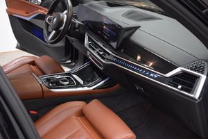 BMW X7 bild 26