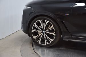 BMW X7 bild 30