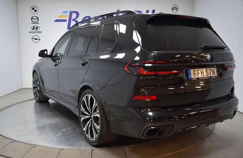 BMW X7 bild 13