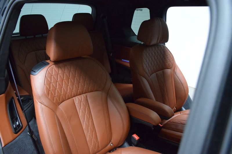 BMW X7 bild 7