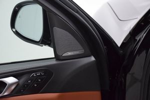 BMW X7 bild 18