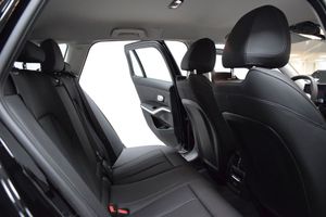 BMW 330 bild 18