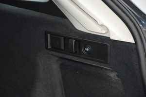BMW 330 bild 15