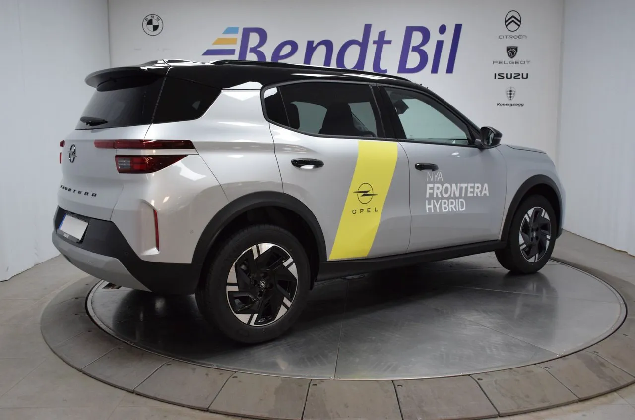 Vehicle image 7