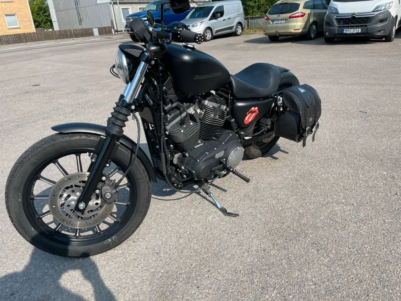 Vehicle image 2