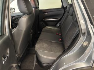 Suzuki Vitara bild 7