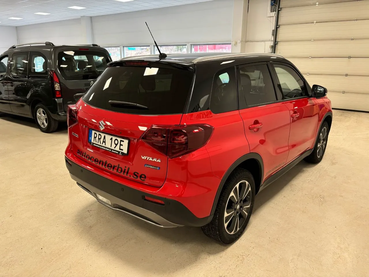 Vehicle image 3