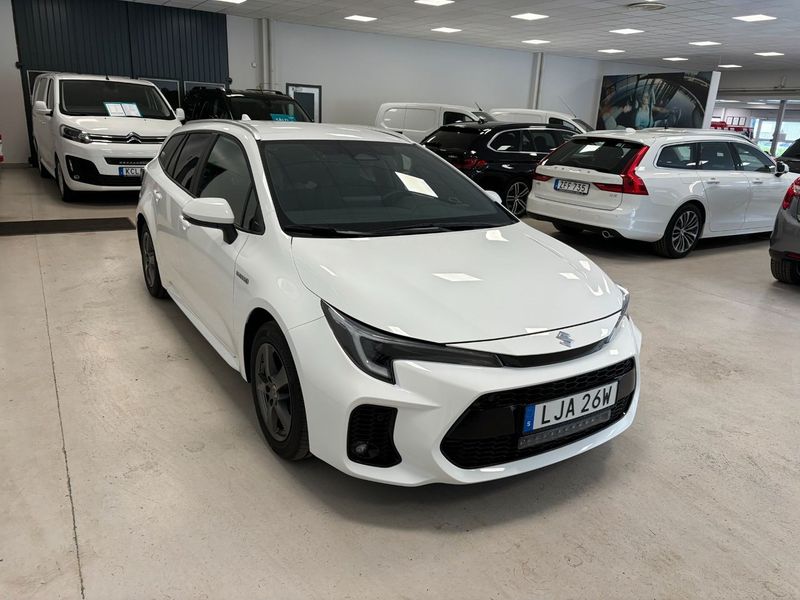Suzuki Swace bild 3