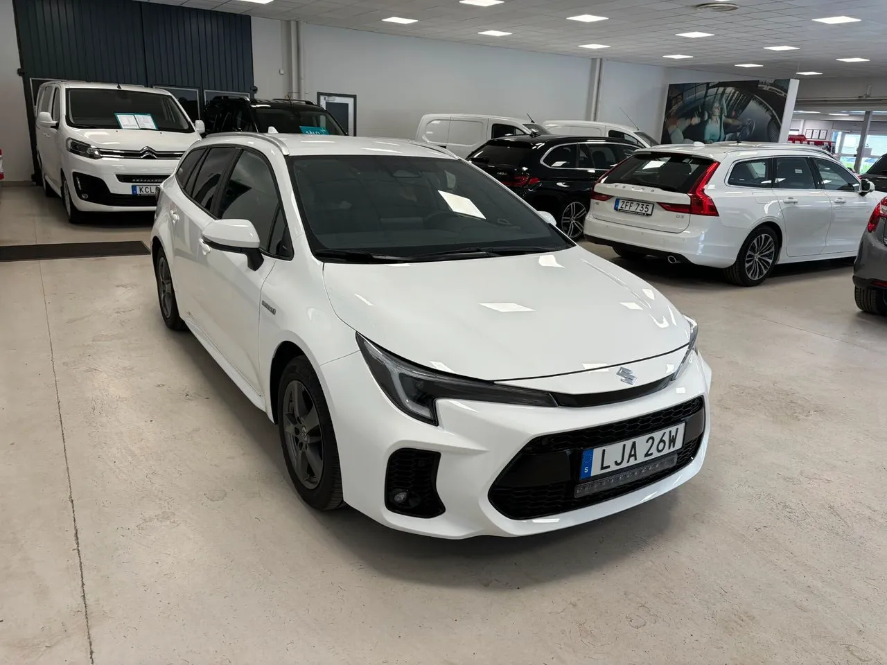 Vehicle image 2