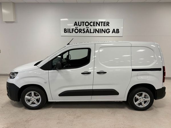 Fiat Doblo 100hk 1.5 BlueHDi Euro 6 Drag B-kamera Webasto - 2023