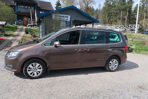 Volkswagen Sharan 6-sätes 2.0 TDI DPF BMT Masters Euro 5 - 2013